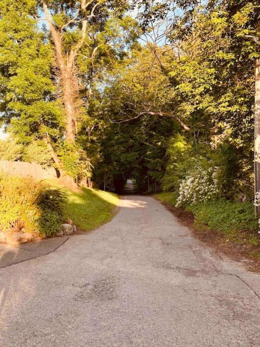 'Wardlaw View' Luxury Studio Apartment With Stunning View Kirkhill Exterior photo